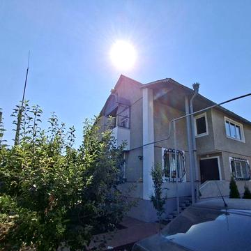 Продаж 2 поверховий Будинок.Н.балашовка.