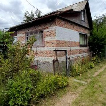 Гарненька дача для відпочинку