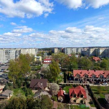 Продаж. 2 кім.квартира простора 77,7м.кв. в зданій та заселеній Новобудові з ПРАВОМ ВЛАСНОСТІ