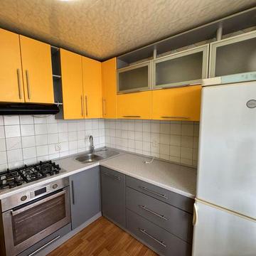 Продається затишна 3х квартира з автономним опаленням, на ж/м ПАРУС