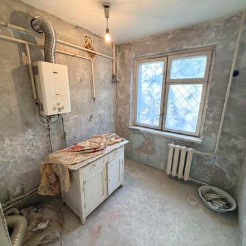 Продаж 3-х кім квартири 1/5 Космонавтів/ Вінграновського