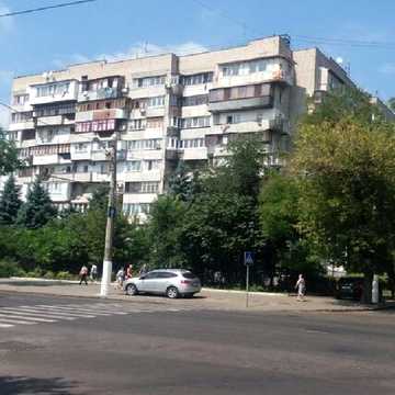 2-кімнатна квартира по вул. В. Арнаутська