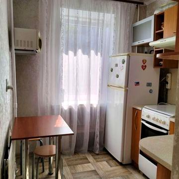 1 кім квартира на Мазепи, зупинка