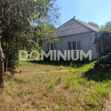 Продається будинок в Хусті