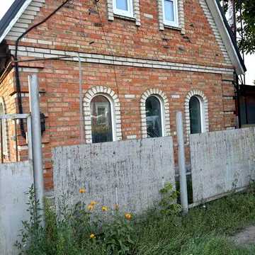 Терміново! Продам цегляний будинок, 7км від міста