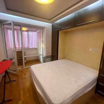 Оренда трикімнатної квартири, Проспект Лесі Українки, 31 Б