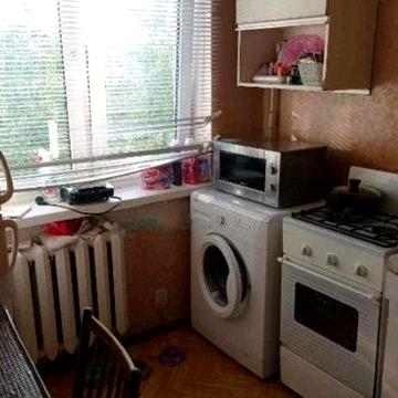 Продам 1 комн кв-ру в районе Одесской