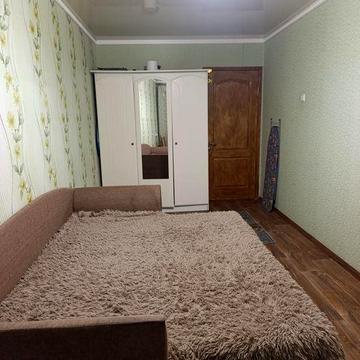 Здам 2 кімнатну квартиру в центрі міста, біля базару