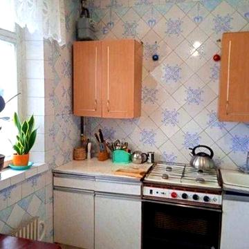 Продам 3-х комнатную квартиру м. Спортивная и м. Метростроителей.