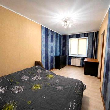 2-кімнатна квартира в центрі по вул. Небесної сотні