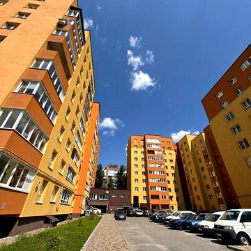 Продаж 3к Квартира Злуки проспект