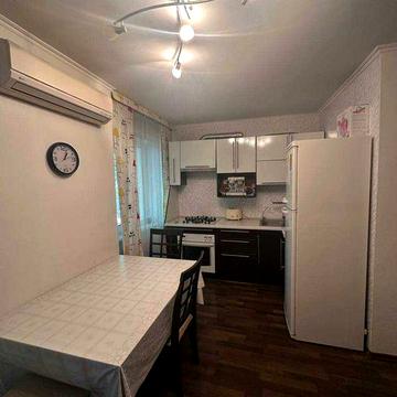 ЕКСКЛЮЗИВНИЙ ПРОДАЖ | 1-кімнатна студія | 31 м² | Варненська ЖК хрущовка