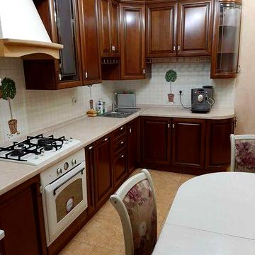 Продам видовую 3 комнатную чешку на Парковой