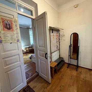 Продаж 2-кімнатної квартири в центрі
