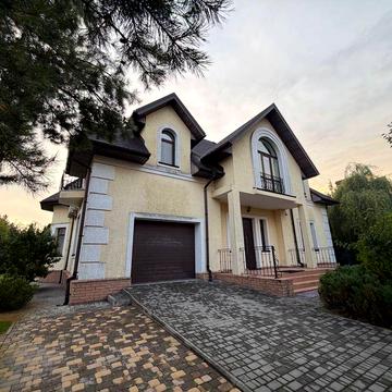 Оренда будинку в КМ ЗОЛОЧЕ Вишеньки 4 спальні 270м2 12 соток