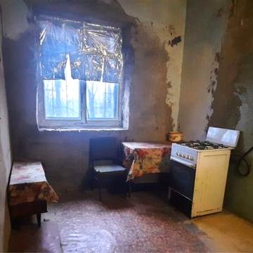 Нежитлова квартира під склад