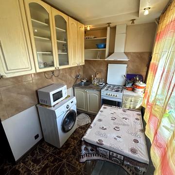 Івана Котляревського бульв. (Праці), 1