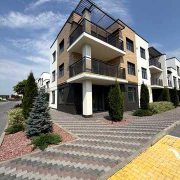 Продаж євро 3к + тереса 13 м2