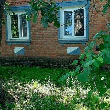 Продається будинок в с.Сакуниха , Роменського р--н, Сумської обл.