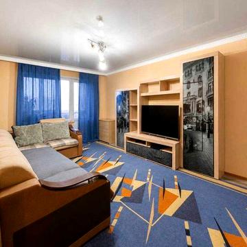 Продаж квартири в м. Ромни 62 м2 | Готова для проживання | Меблі та техніка