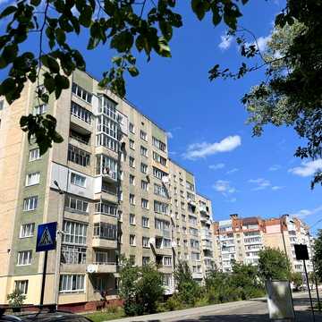 Продається простора 3-х кімнатна квартира в м.Моршин