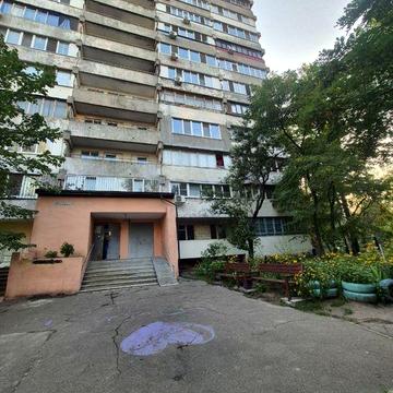 Продам 1 к квартиру Велика Дієвська 44