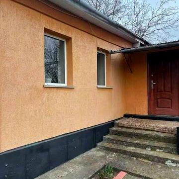Продам 1-поверховий будинок у селі Вовчок
