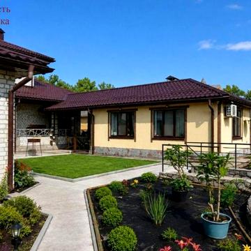 Продаж будинку та готової бізнес-локації