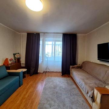 Продаж 1-кімнатна 35 м на вул. Лютнева в м.Бориспіль