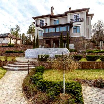 Продаж Будинок Віта-Поштова 450 м² 5 спалень 30 соток Сад Гараж Сауна Генератор Тепловий насос Сонячні панелі 15 хв метро «Теремки» Автономність