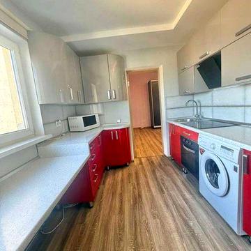 Продам однокімнатну квартиру, Харківське шосе 19-а, Дніпровський р-н. 45 кв.м. Без комісії!