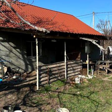 Здам будинок у Лозоватці.