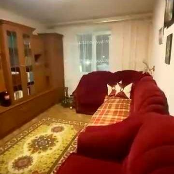 Продам двухкімнатну квартиру з індивідуальним опаленням