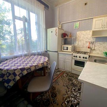 Оренда 1-кімнатноі в районі Новокримськоі