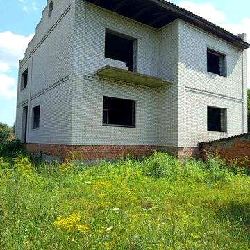 Будинок дом без внутрішніх робіт