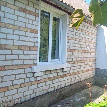 село Ровжи. Продаж будинку