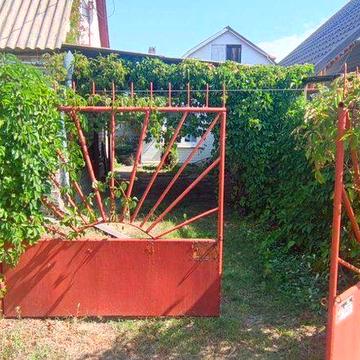 село Ровжи. Продаж будинку