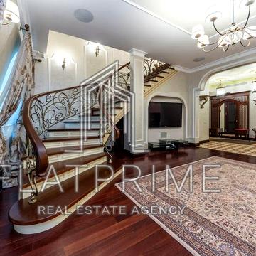 Продаж 4-к в центрі, Шевченківський р-н, Бехтерівський пров. 13А