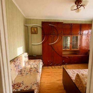 Продаж 1 к кв на проспекті Правди/Свободи/Межова/Ужвій