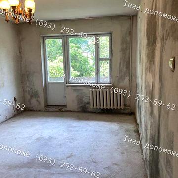 Продаж 2 кімнатна тепла квартира 51 м2 біля Метро Лівобережна Серія 96К(покращена панель)Висота стелі 265см Поверх 2 Газ! Демонтовано все під ремонт