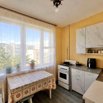 Продаж 1к кв-ри, пр-т Червоної Калини 32В