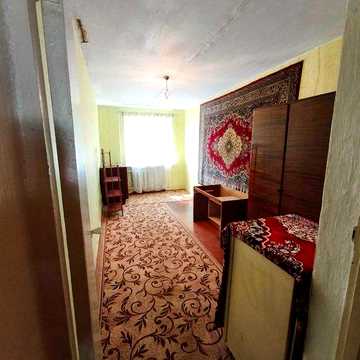 продам двухкомнатную квартиру