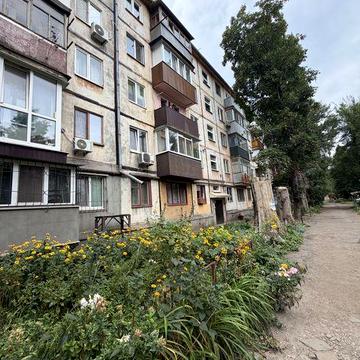 Продам Однокомнатную квартиру у.Виталия Матусевича Металургический район.