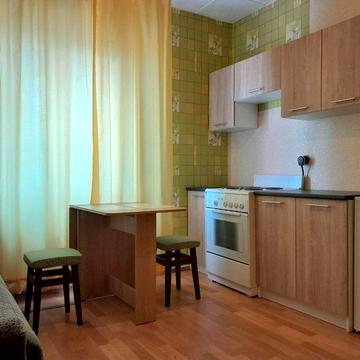 Довгострокова аренда великої однокімнатної Просп Червоної Калини 91в