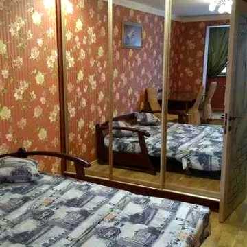 Супер !!! Сдам 3 кв метро Студенческая Валентиновская 12000 гр.