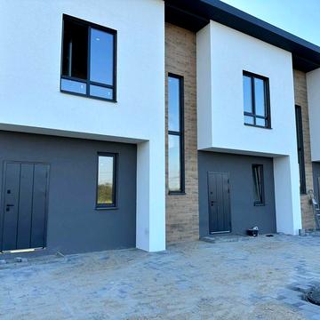 Продаж сучасного таунхауса 75 м² у Білогородці | Власний двір, 2 паркомісця. Лічильник день/ніч. Є можливість підключення тарифу на електроопалення!