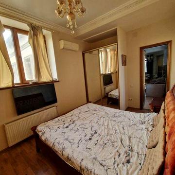Аренда домика 2 к + кухня студия 85 т Киевский район