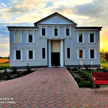 Продам Шикарный дом проспект Михаил Грушевского