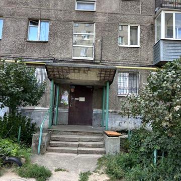 Продам трехкомнатную квартиру  на Софьи Ковалевской.