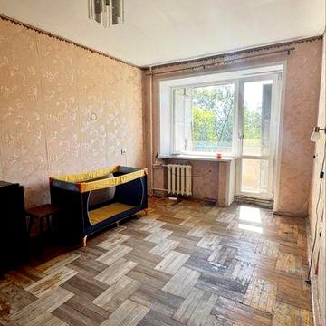 Продам 2-комн. квартиру на Кичкасе. 3/5, кирпичный дом
